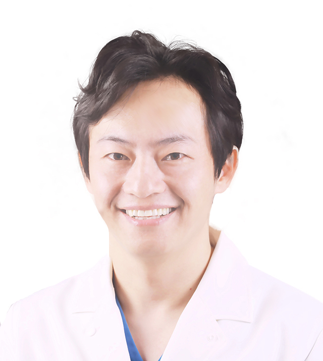 庆祝第三个“中国医师节” ,致敬健康守护者!